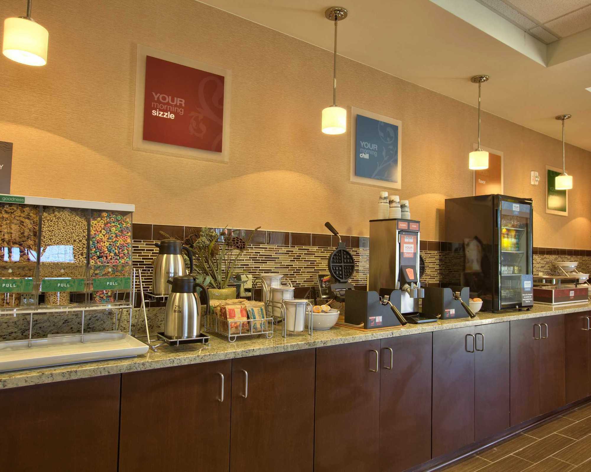Comfort Inn & Suites Dothan East Kemudahan gambar